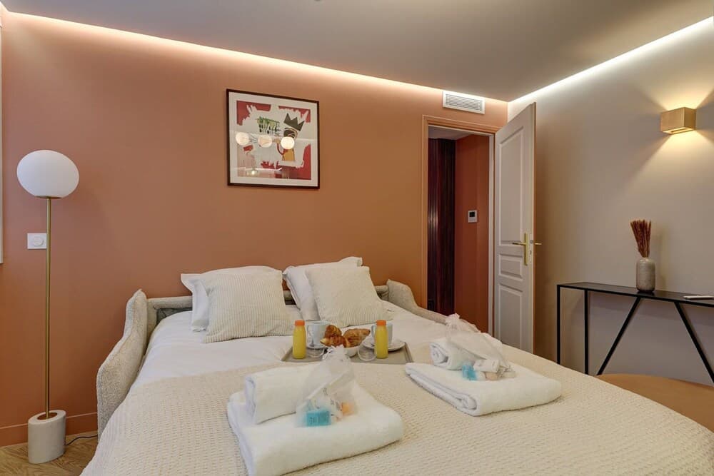 Apartment AC Champs de Mars Eiffel Tower by Studio Prestige - Photo 3
