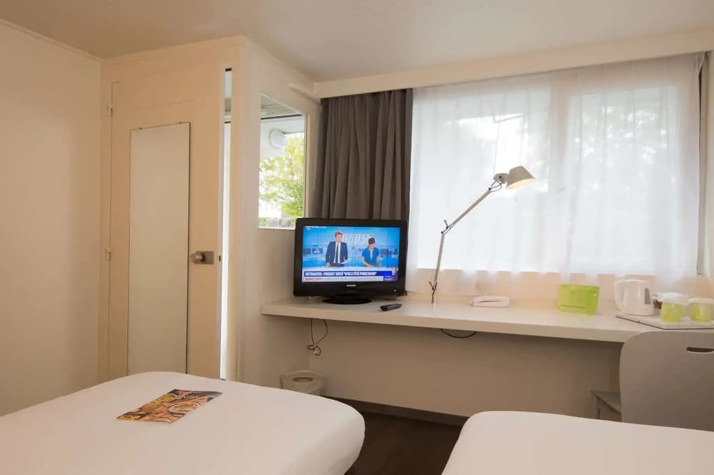 Hotel Campanile Reims Sud - Bezannes - Miniature 7