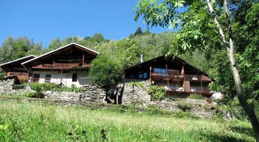 Le Chalet Spa des Hameaux - Miniature 8