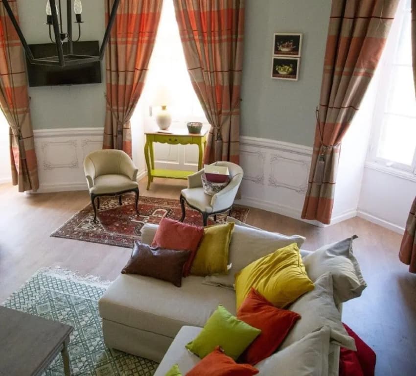 Cottage de la Tour - Duplex troglodyte of 100 m² - Photo 2