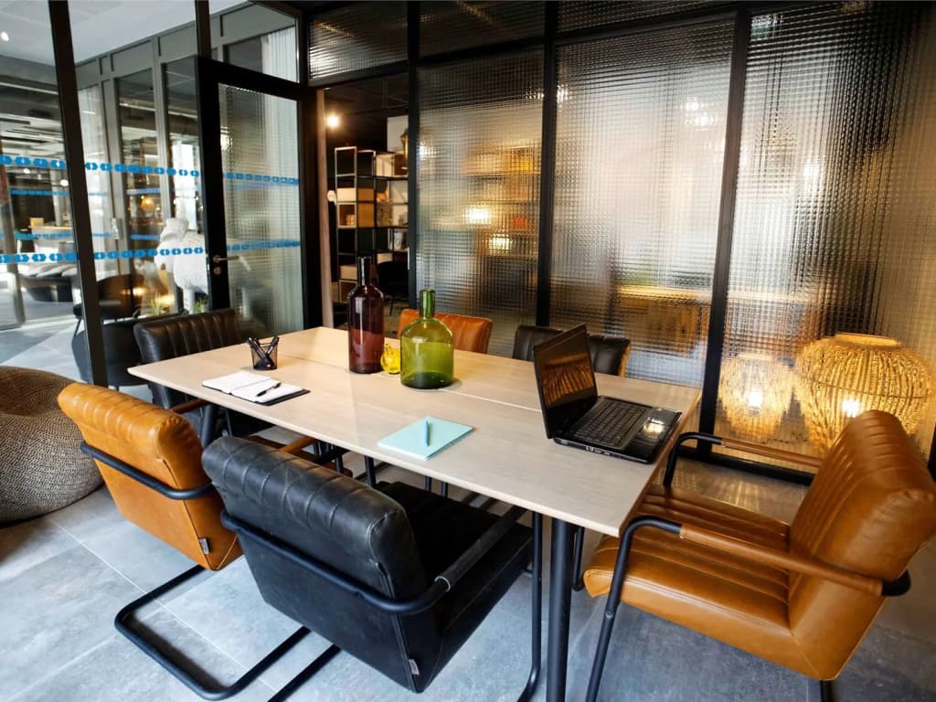 ibis Styles Amiens Centre - Miniature 7