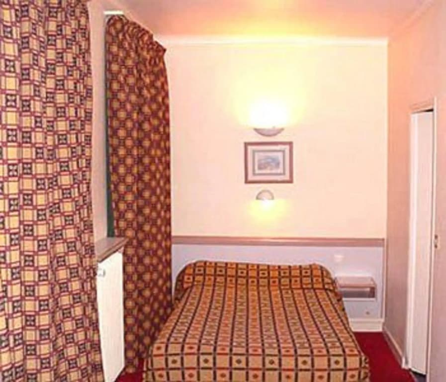 Hôtel Fiat - Photo 3