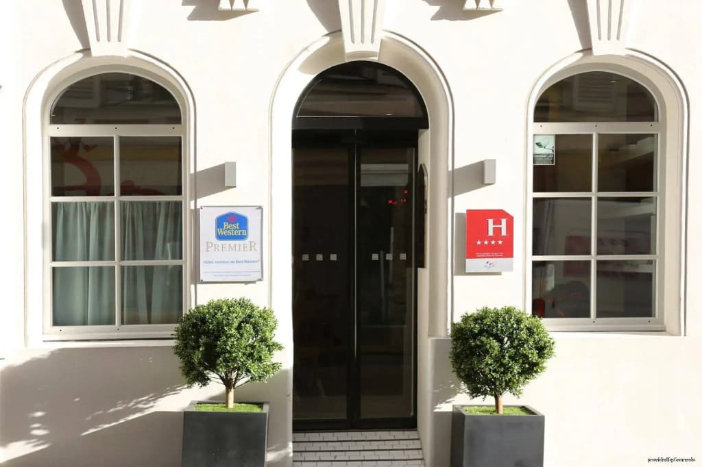 Best Western Premier Faubourg 88 - Photo 1