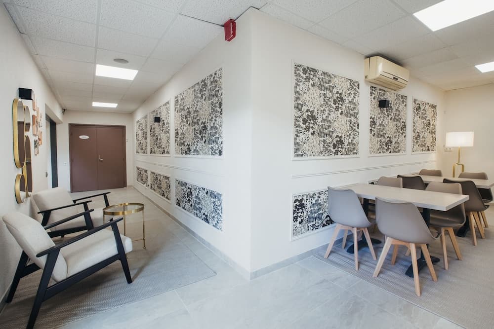 Gabhouse Lyon Gerland City Living Stay - Photo 3
