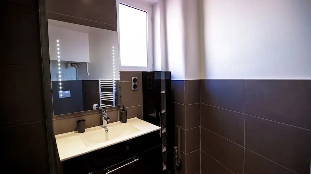 Centre Nice - Massena - 2 rooms - Miniature 7
