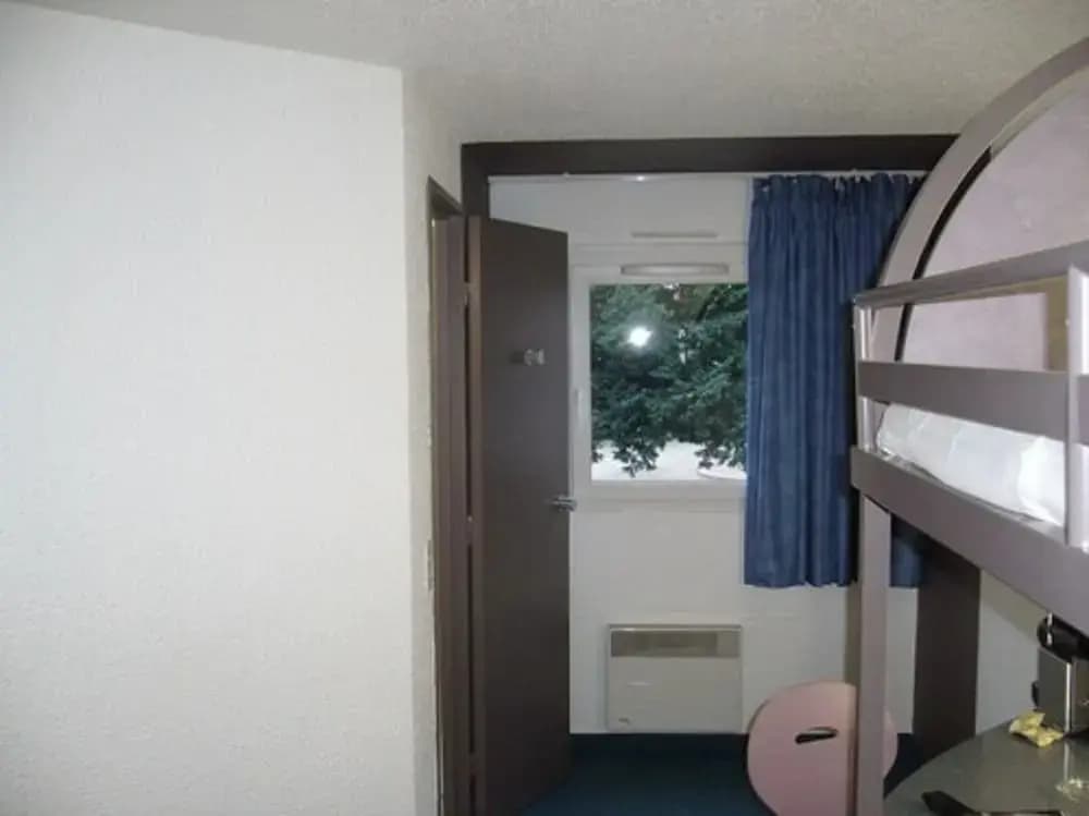 Egg Hotel Dieppe Centre Ville - Photo 3