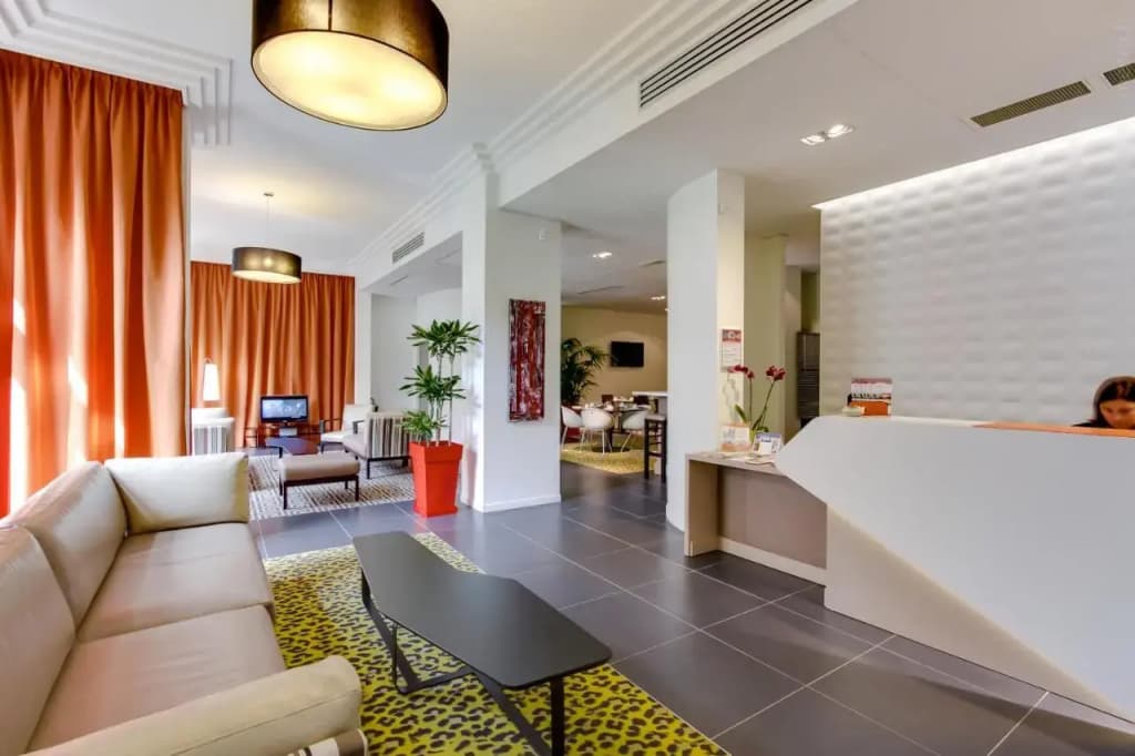 Privilège Appart Hotel Saint-Exupéry - Photo 2