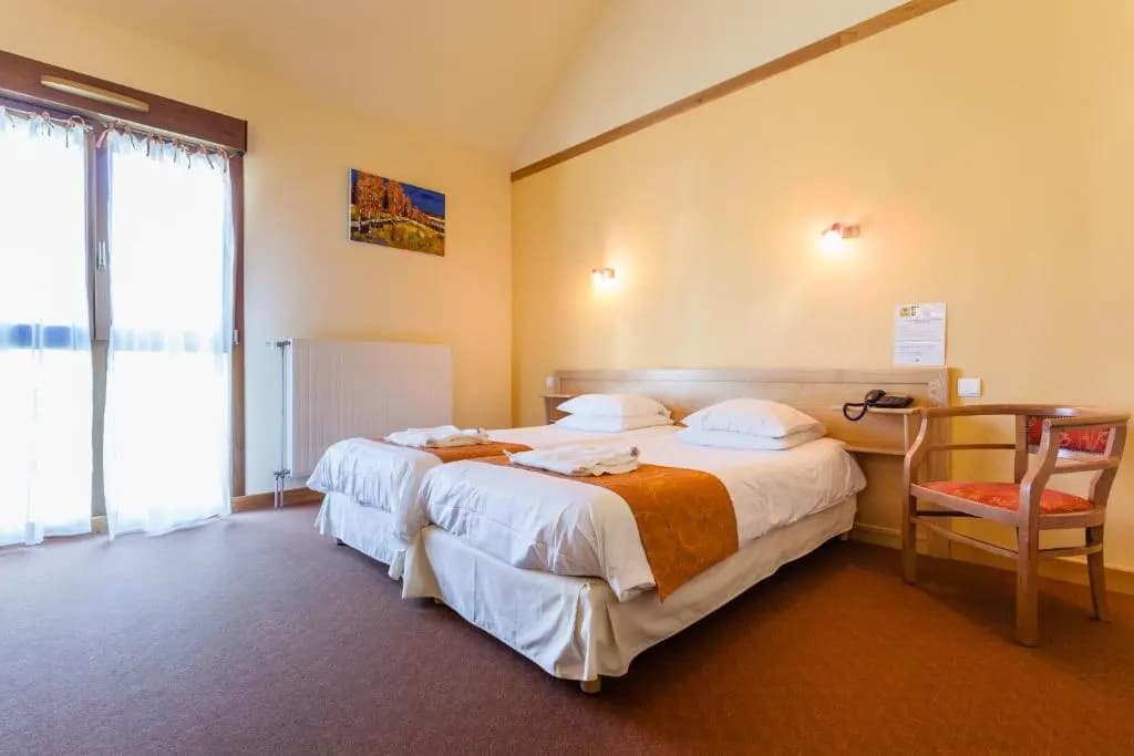 Hotel De La Poste - Logis De France - Photo 1