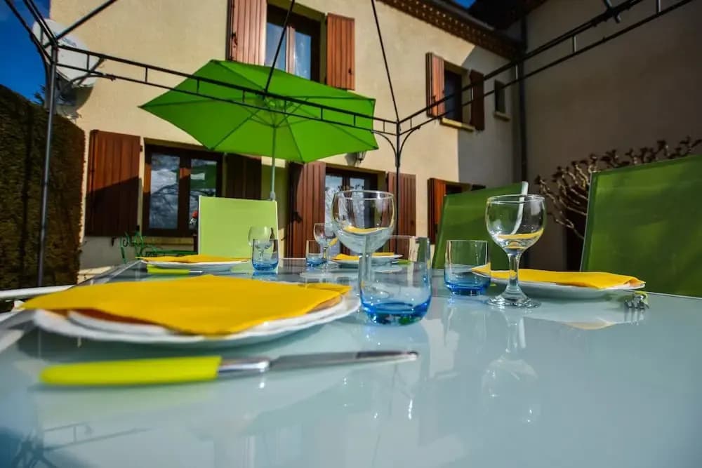 House in Perigord Near Medieval Villages - Photo 1
