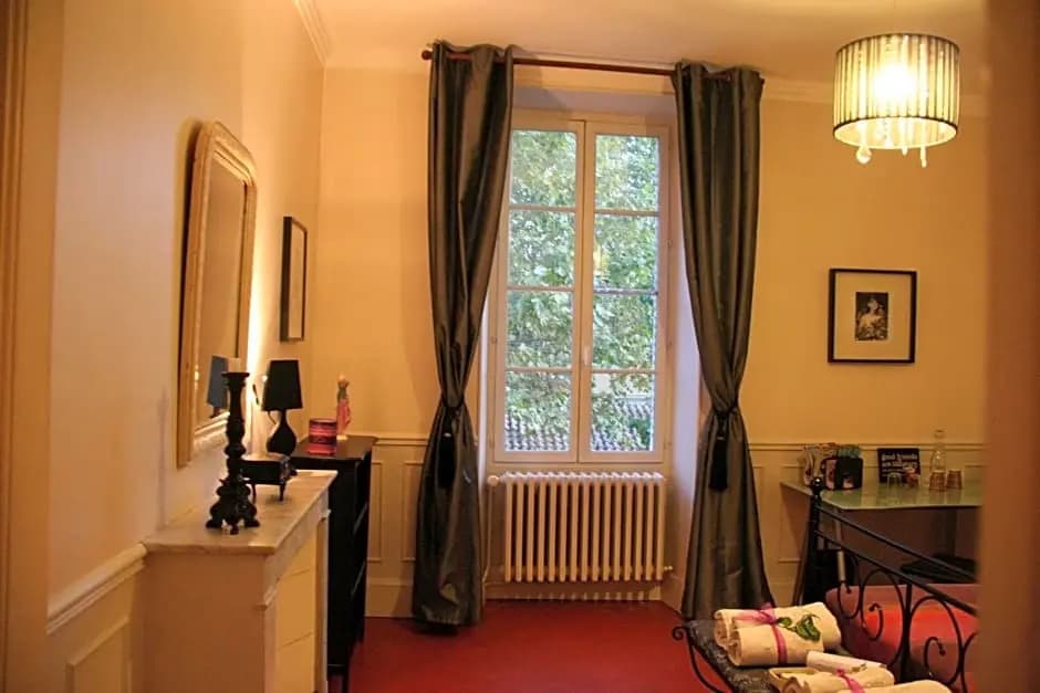 Le Mas des Dames Appartement - Miniature 8