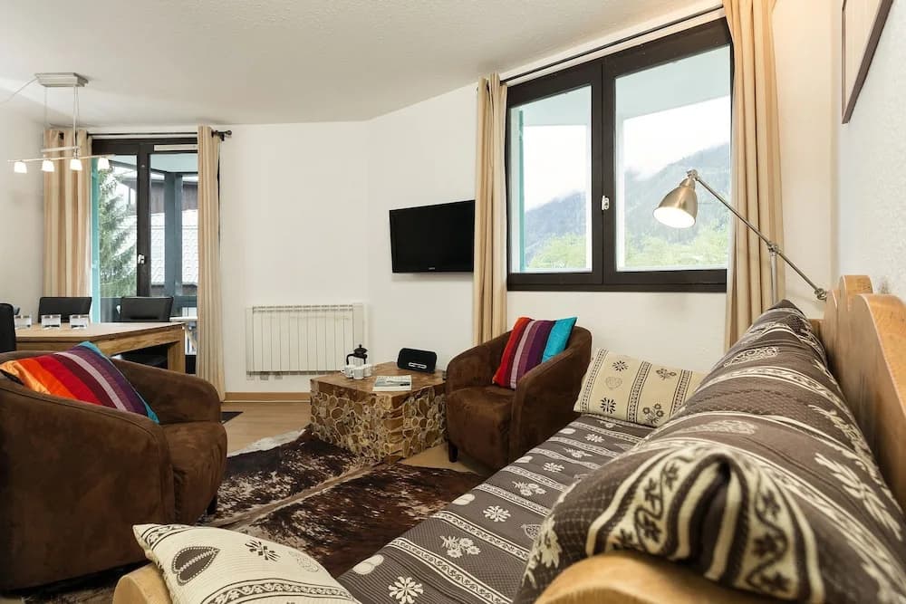 Apartment Balme 3B - Photo 1
