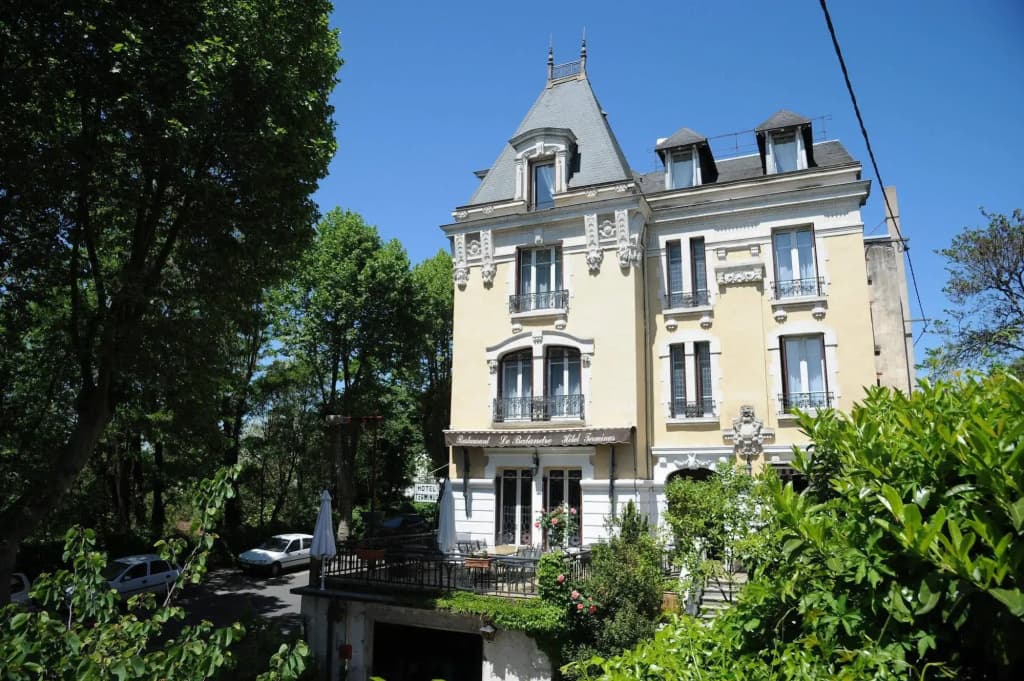 Hôtel Terminus - Photo 1