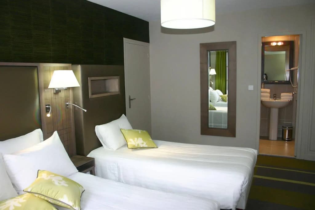 Hôtel Bellevue - Miniature 7