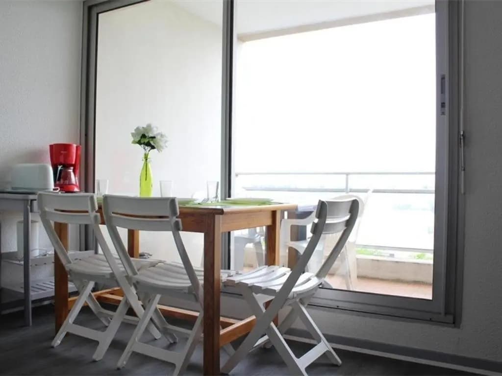 Appartement La Rochelle, 1 pièce, 2 personnes - FR-1-246-303 - Miniature 8