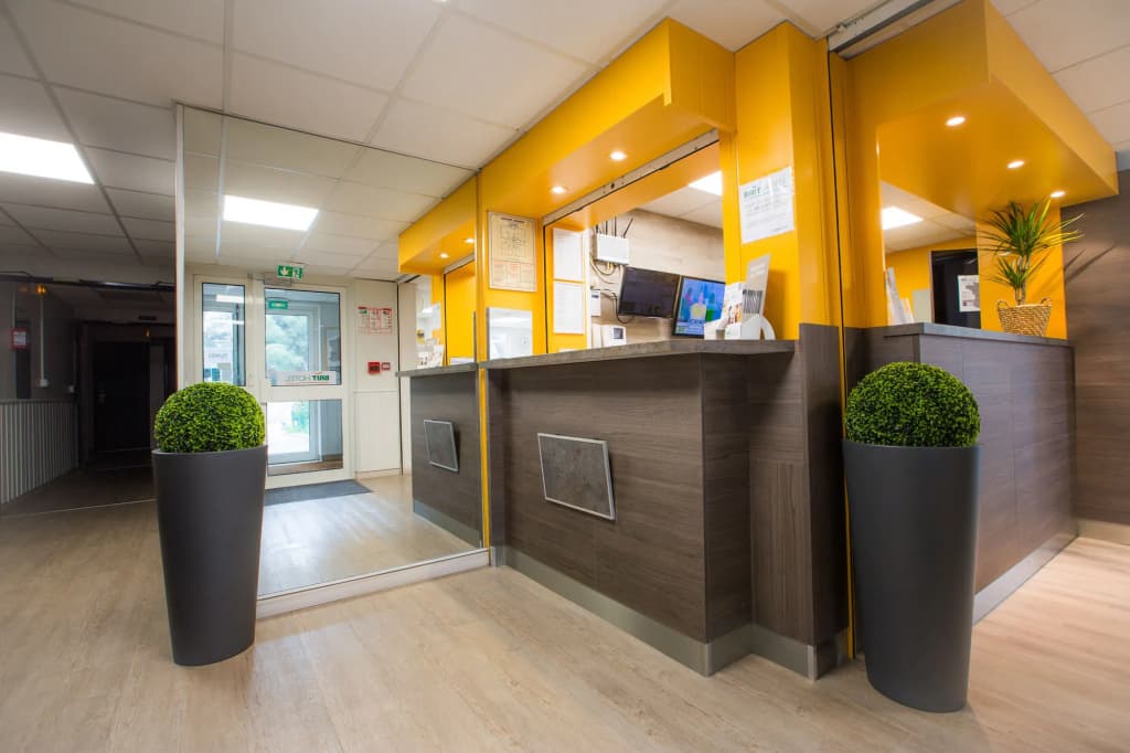 Hotel Parc Azur et Spa - Toulon Ollioules - Photo 2