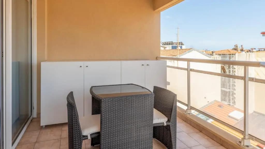 Palais Josephine Cosy studio with free parking - Miniature 6