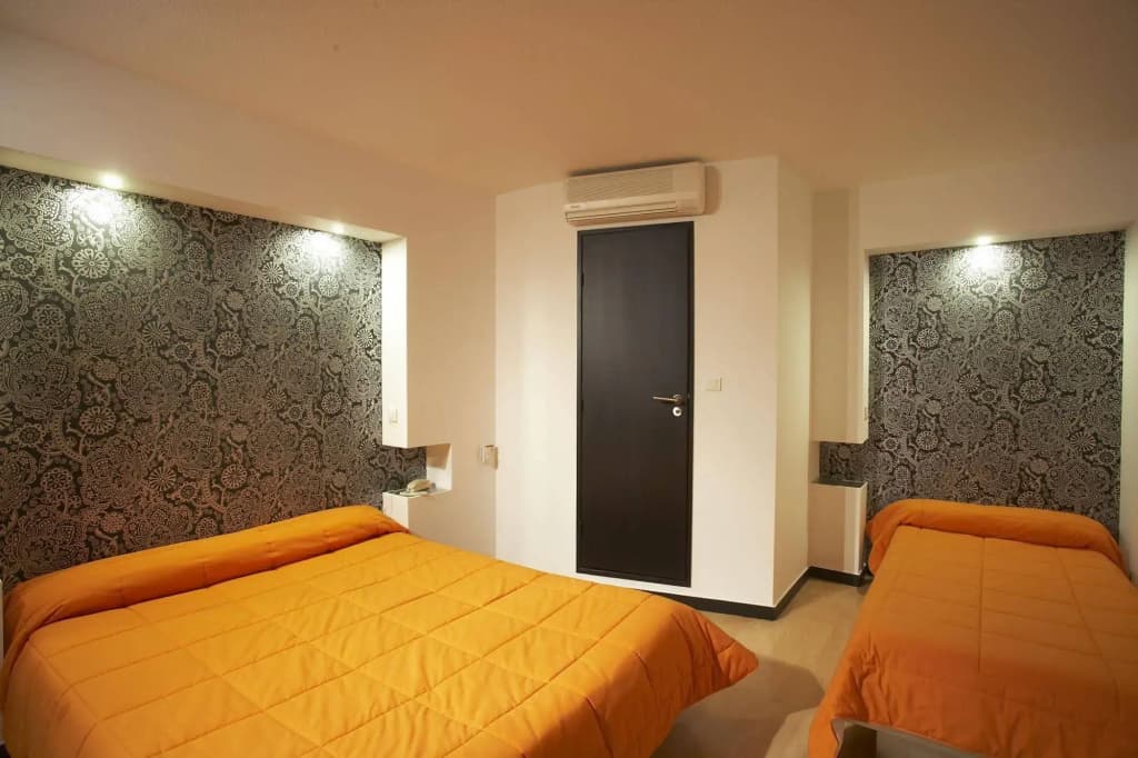 Hotel Evan - Photo 5