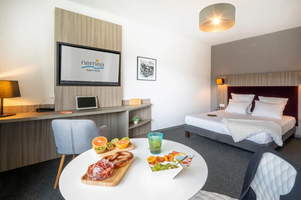 Nemea Appart Hotel Elypseo Strasbourg Port - Miniature 6