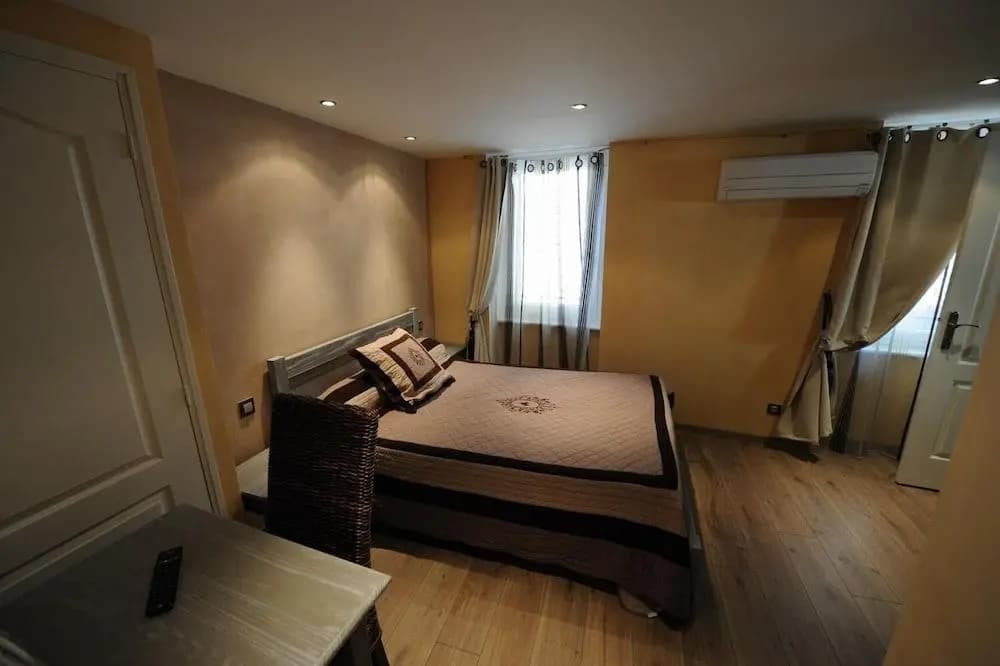 Hotel Les Arcades - Photo 5