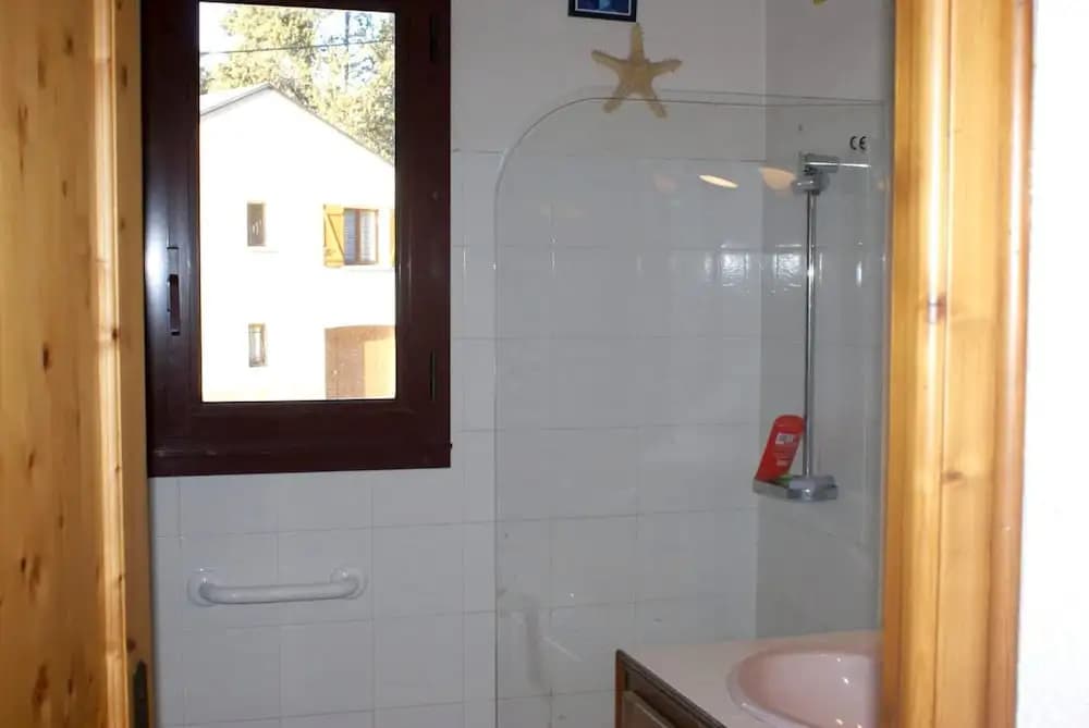 Apartment With 2 Bedrooms in Bolquère, With Wonderful Mountain View and Furnished Garden - Miniature 6