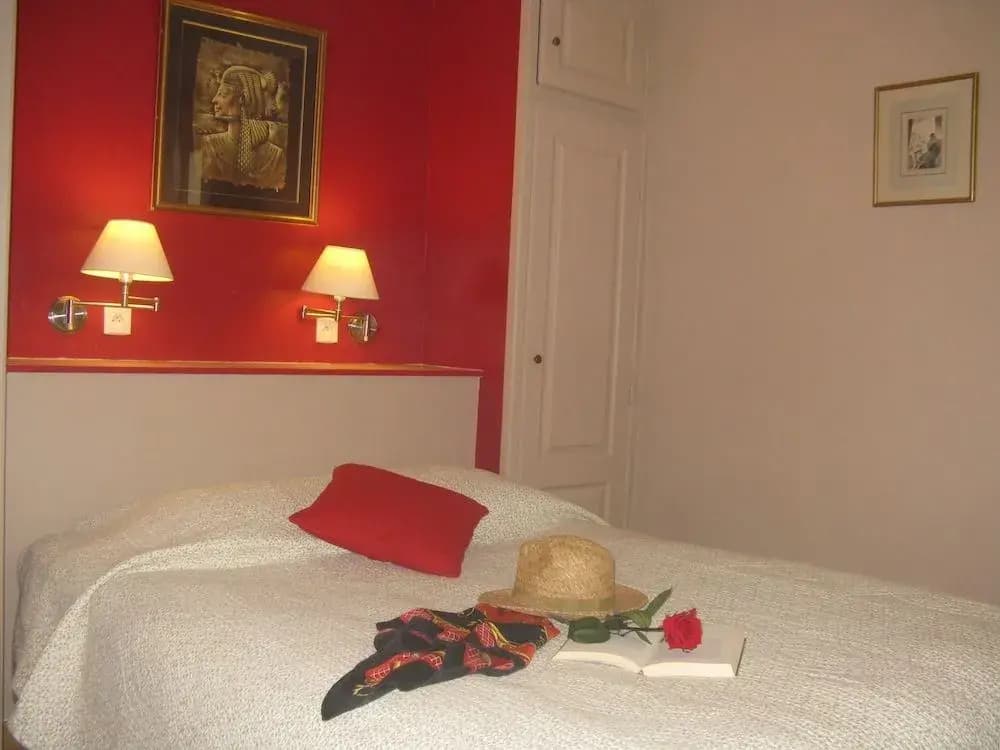 Hotellerie de l'Esplanade - Photo 2
