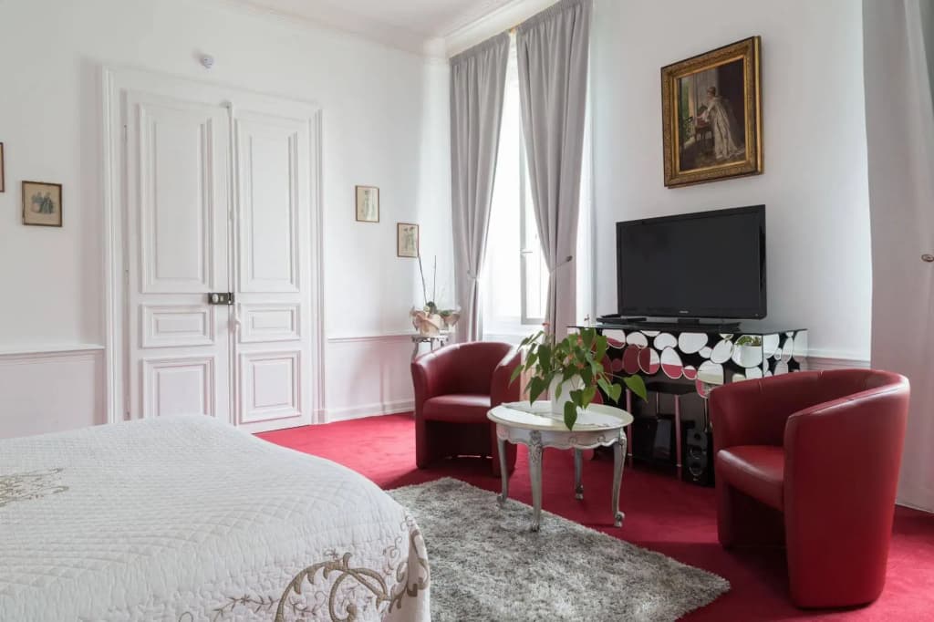 Chambres d'Hôtes - La Villa De La Paix - Miniature 6
