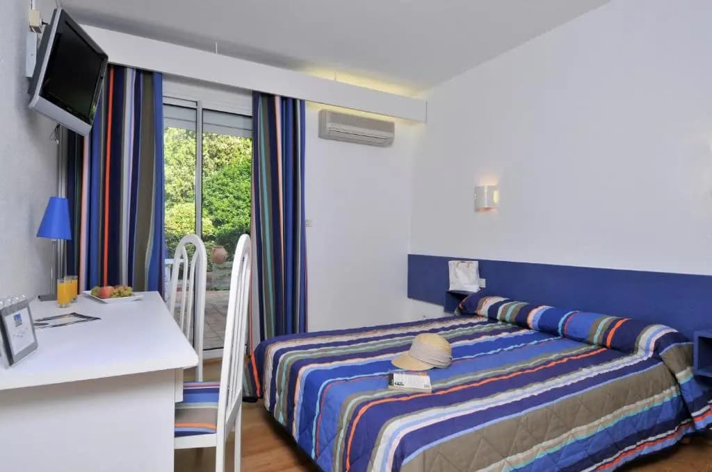 Hotel Méditerranée - Photo 5