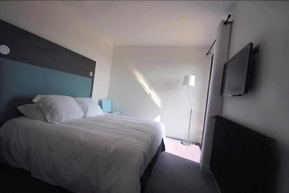 Hotel La Montagne de Brancion - Photo 4