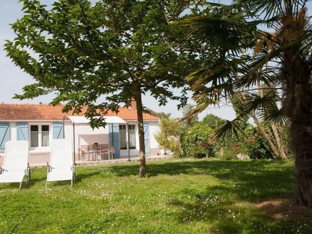 Gîte Saint-Urbain, 3 pièces, 4 personnes - FR-1-426-303 - Miniature 7