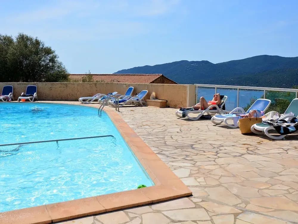 Apartment in Serra-di-ferro Near Cupabia Beach - Photo 3