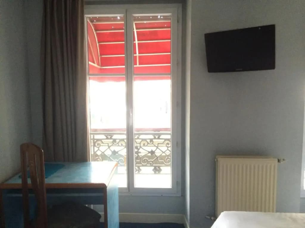 Hotel Royal Mansart - Photo 4