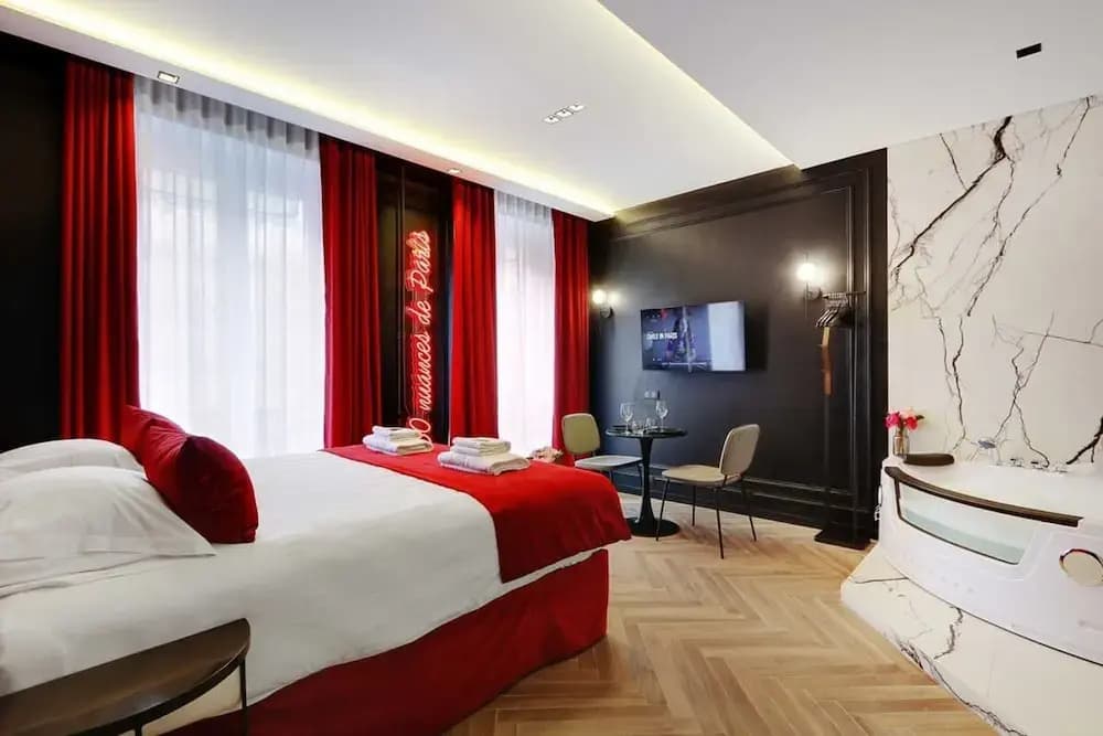Luxurious Suite With AC Le Marais Beaubourg - Photo 3