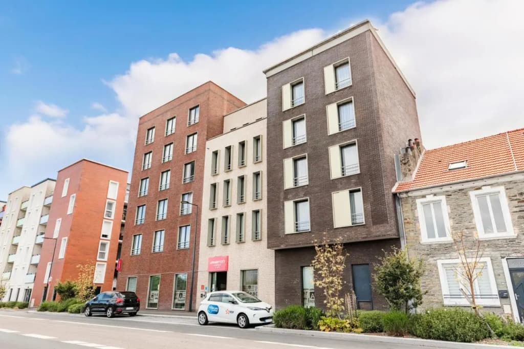 Appart'City  Confort Cherbourg - Photo 1