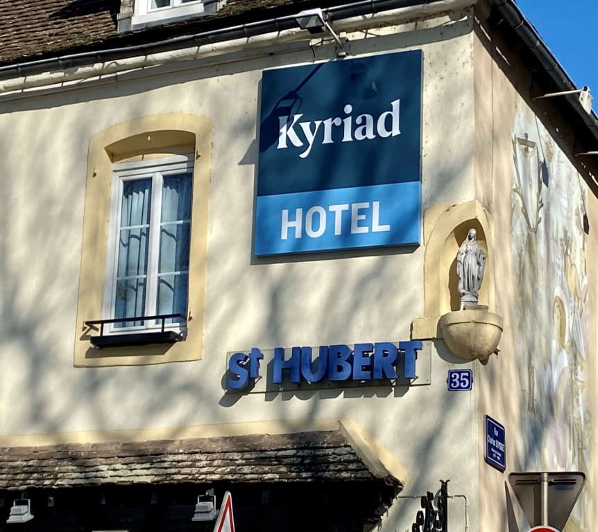 Kyriad Chalon sur Saone Centre - Photo 1