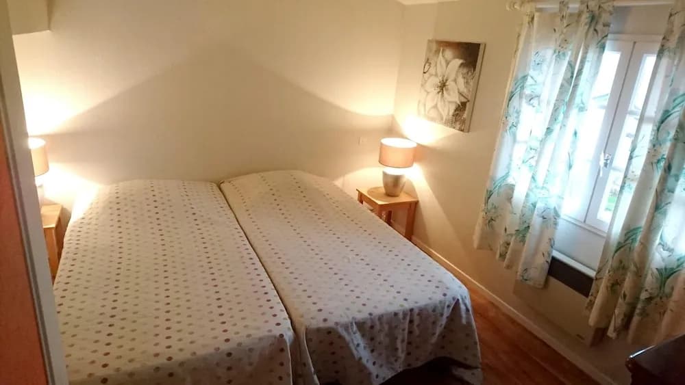 Villa With 4 Bedrooms in Saint Sylvestre sur Lot, With Private Pool an - Photo 5