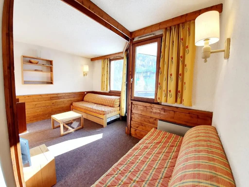 Agence des Orres Le Belvedere Studio coin nuit B308 - Photo 1