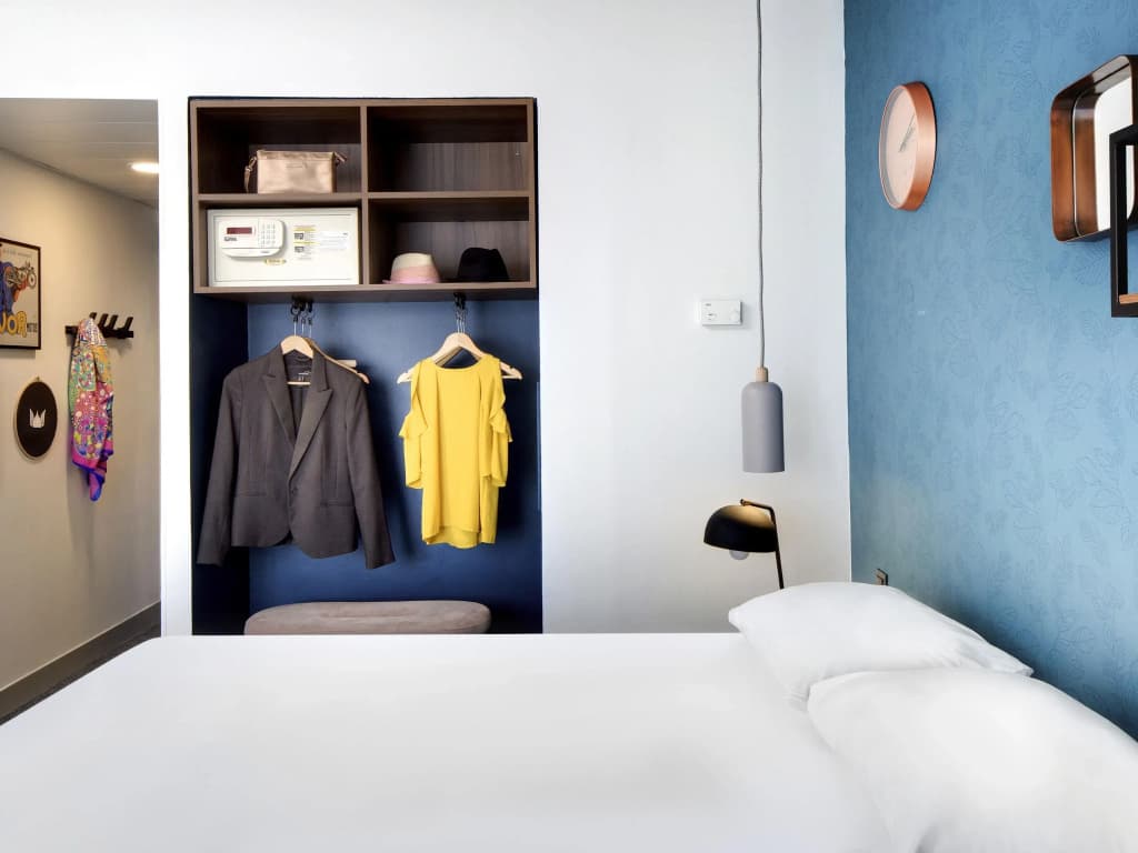 Hôtel ibis Styles Clermont-Ferrand Gare - Photo 2
