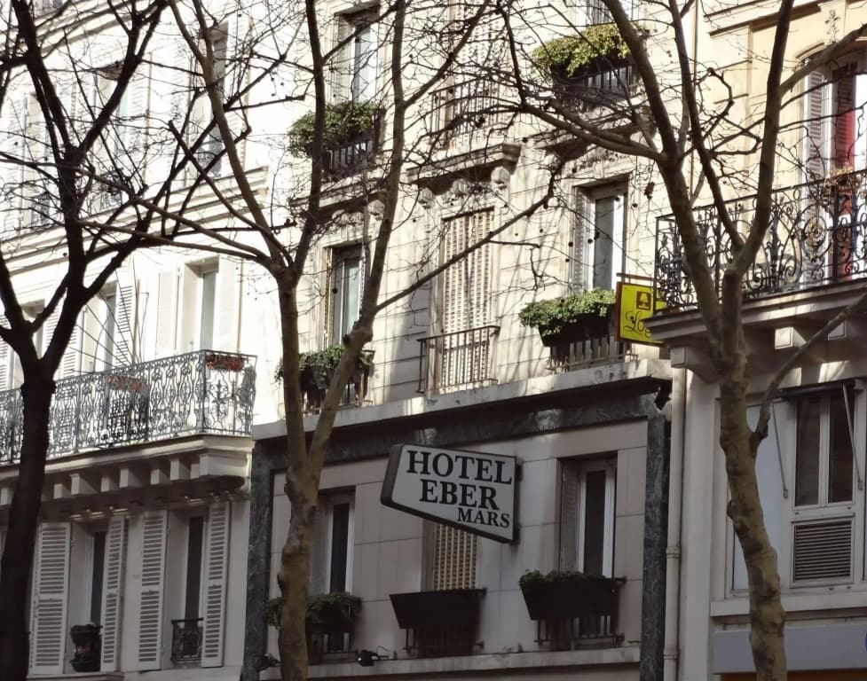 Hotel Le Cercle Tour Eiffel - Photo 1
