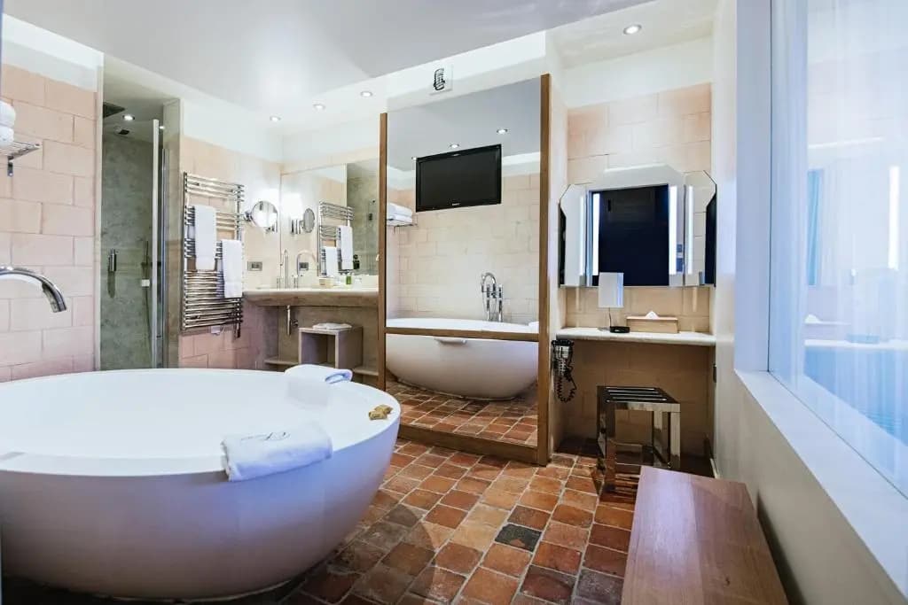 Relais Bernard Loiseau - Miniature 8
