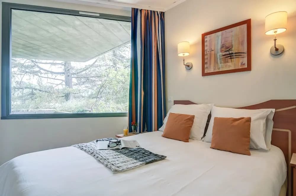 SOWELL HOTELS Ardeche - Photo 1