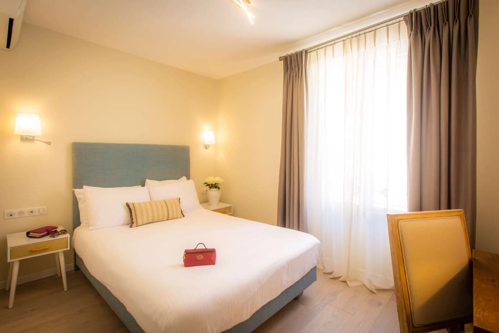 Hotel Les Armoiries - Photo 2