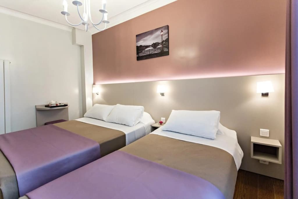 Modern Hotel - Photo 5