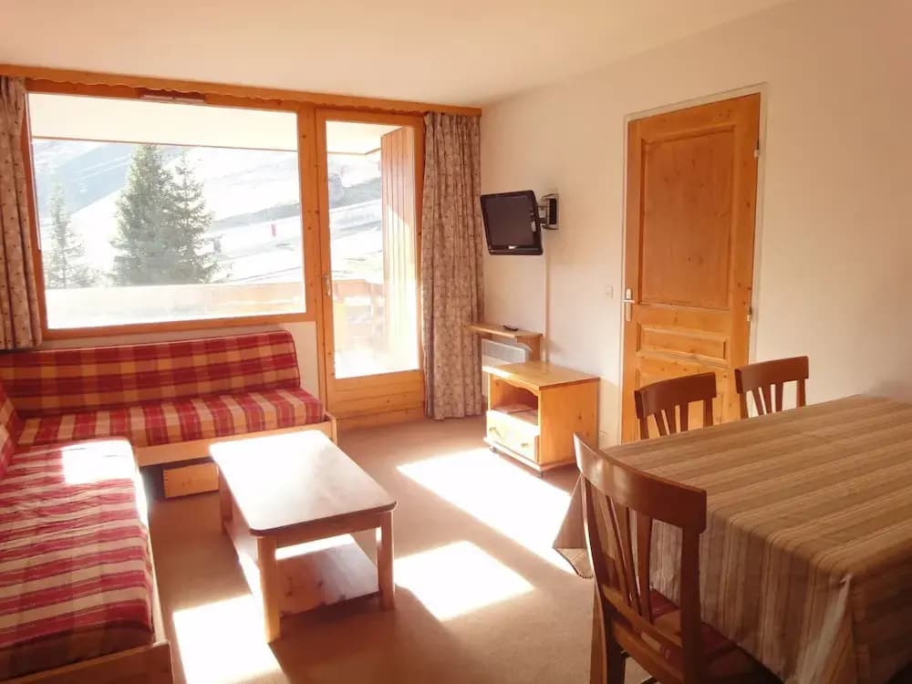 Stylish Apartment in Meribel - Photo 5