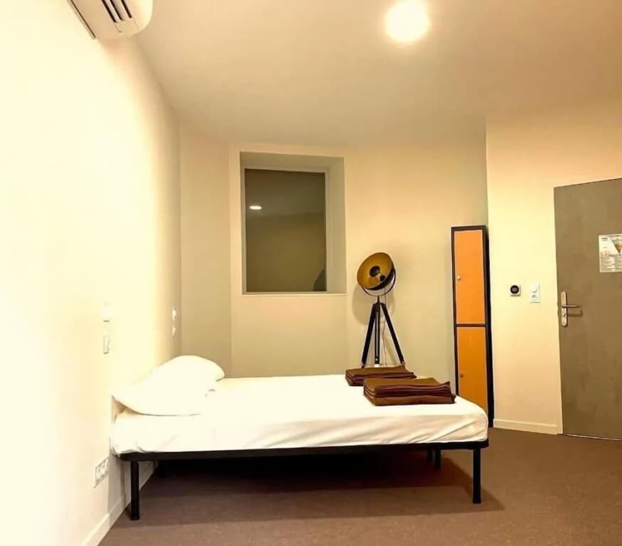 Hostel Flamingo Nîmes Centre Gare - Photo 3