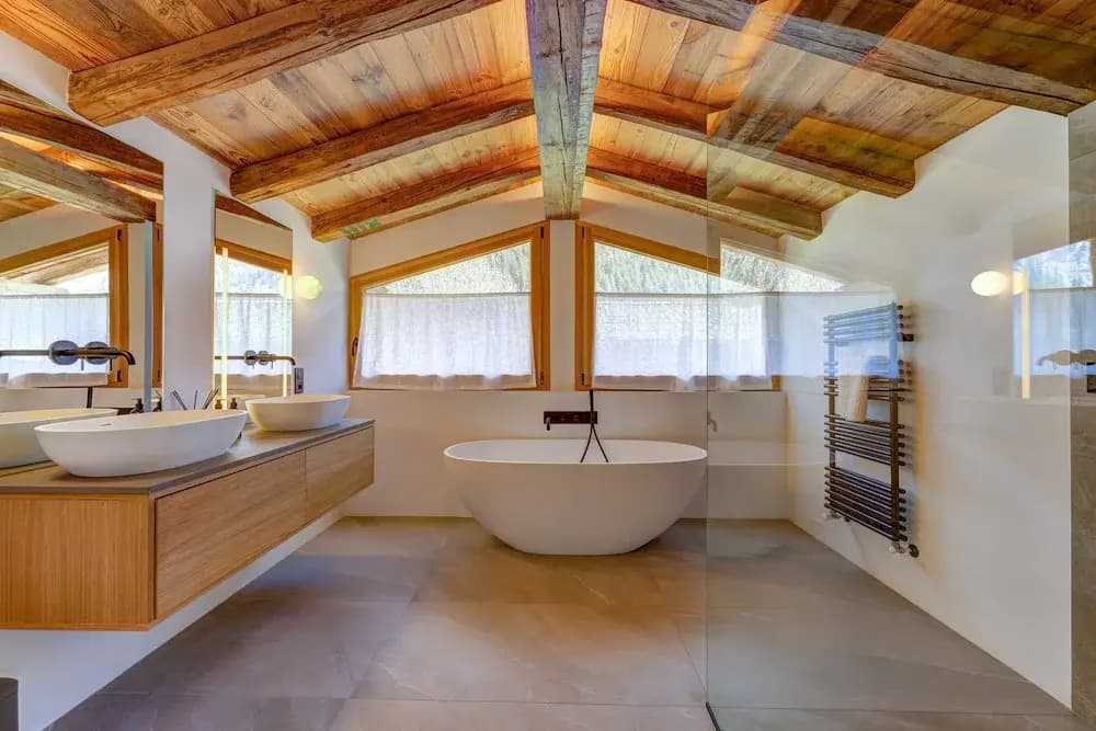 Chalet Fortuna a Jewel in Central Chamonix - Miniature 8