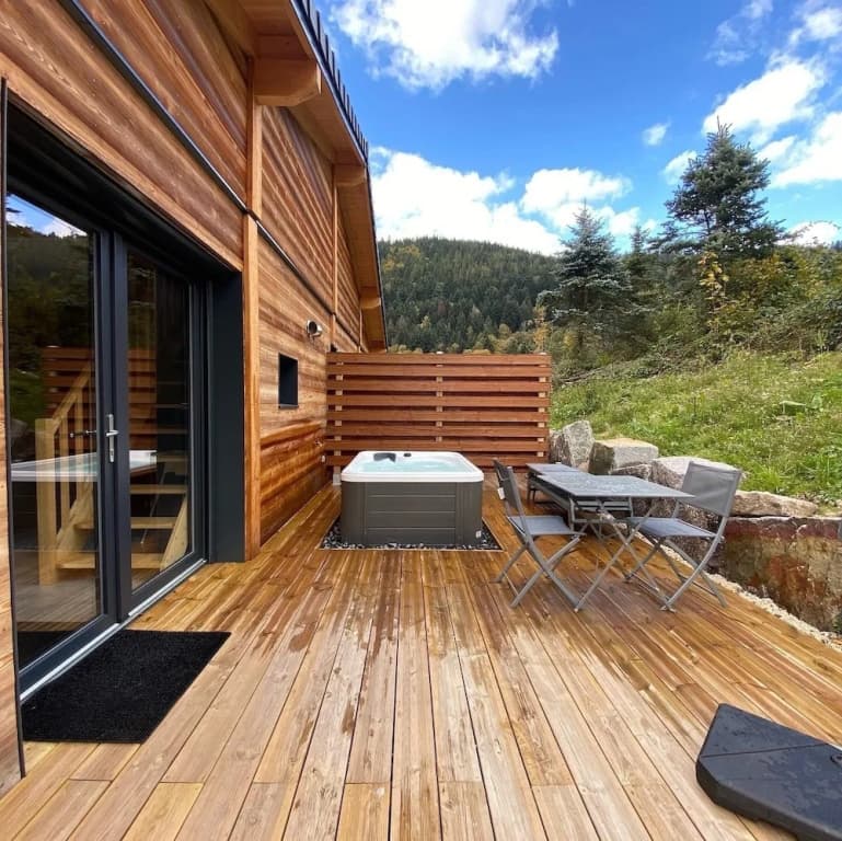 Chalets Perce Neige & Jacuzzi privatif - Miniature 6