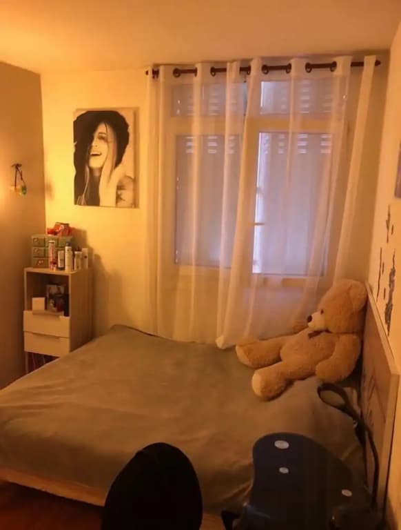 Une chambre dans un appartement, chez l’habitant - Photo 2