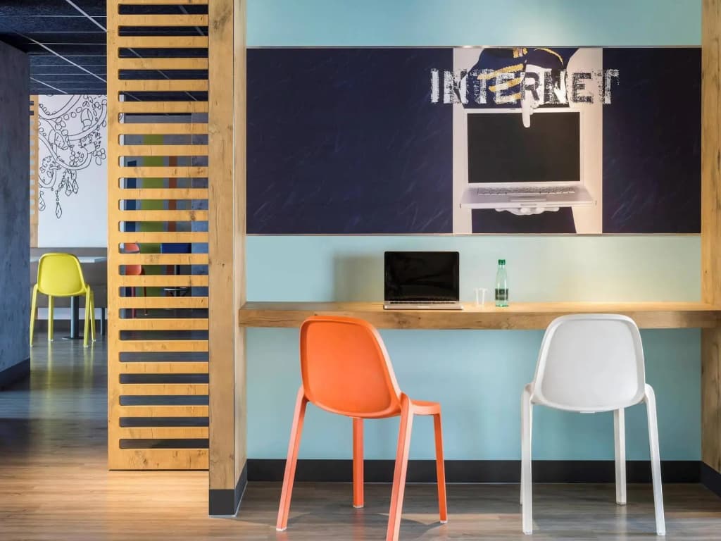 ibis budget Vannes Ploeren - Photo 2