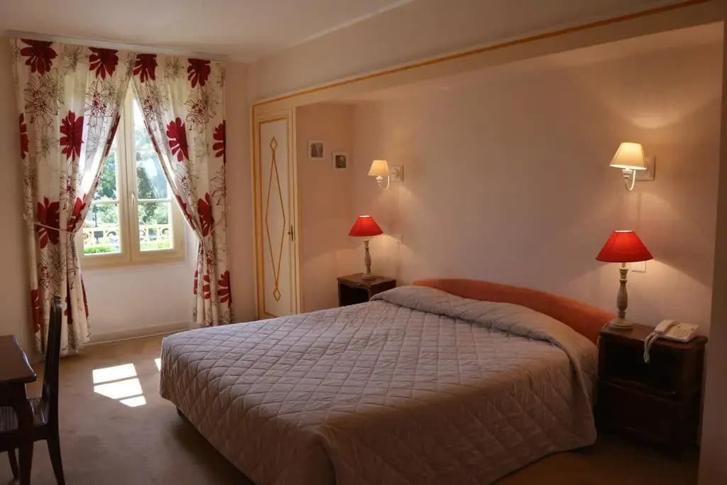 Hôtel Le Cro-Magnon - Photo 5