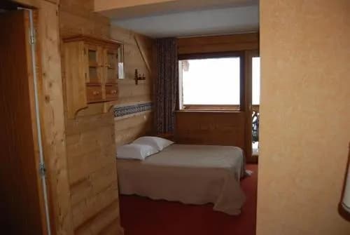 Hôtel De La Couronne - Photo 2